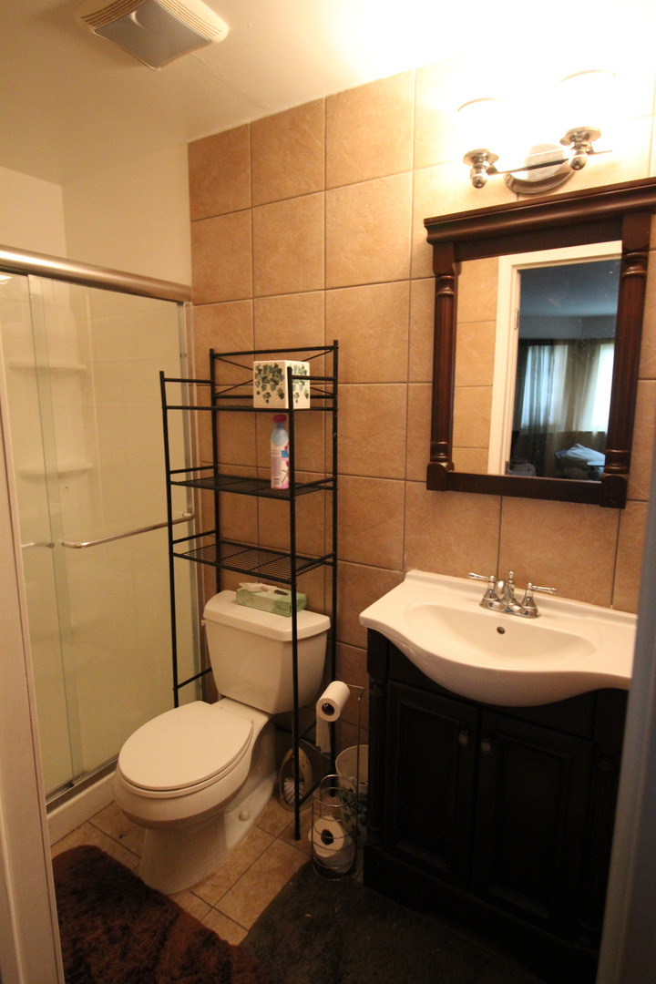 727 Prestwick Lane Wheeling, IL 60090 - Photo 17 of 20