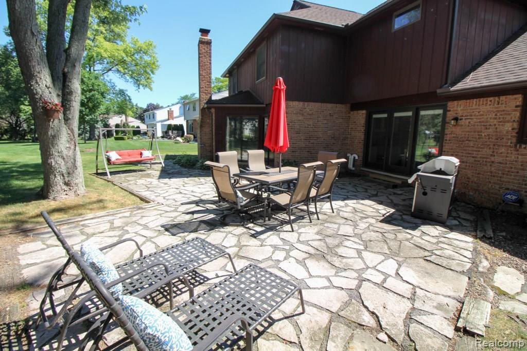 1701 North Kilburn Road Rochester, MI 48306 - Photo 30 of 35 Final (4 of 35).jpg
