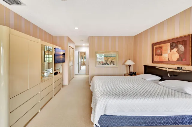 $124,900 | 22 Eastgate Drive, Unit D, Boynton Beach, FL 33436