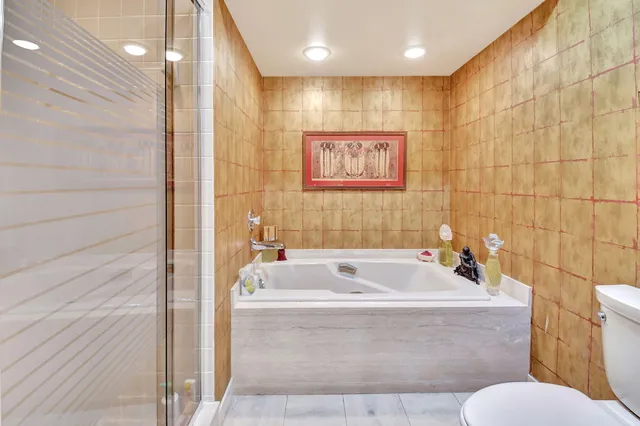 $124,900 | 22 Eastgate Drive, Unit D, Boynton Beach, FL 33436