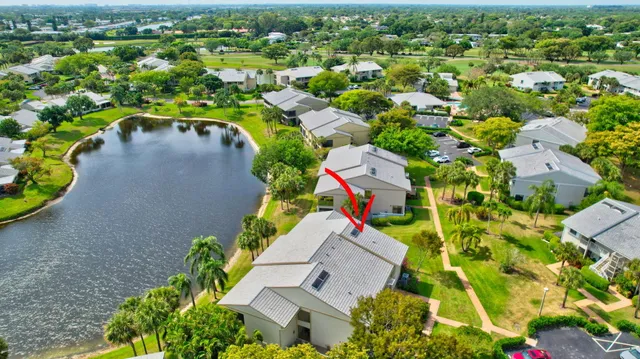 $124,900 | 22 Eastgate Drive, Unit D, Boynton Beach, FL 33436