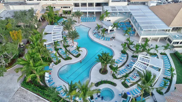 $124,900 | 22 Eastgate Drive, Unit D, Boynton Beach, FL 33436