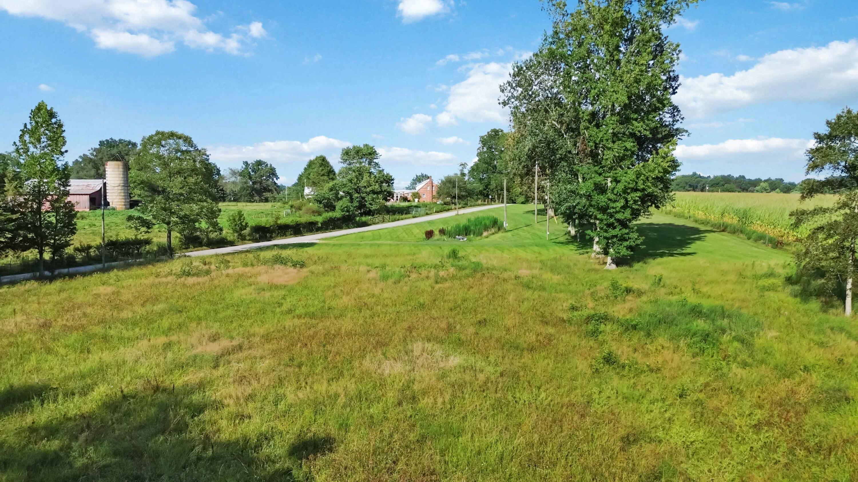 381 Hudson Branch Road Nancy, KY 42544 - Photo 3 of 15 016
