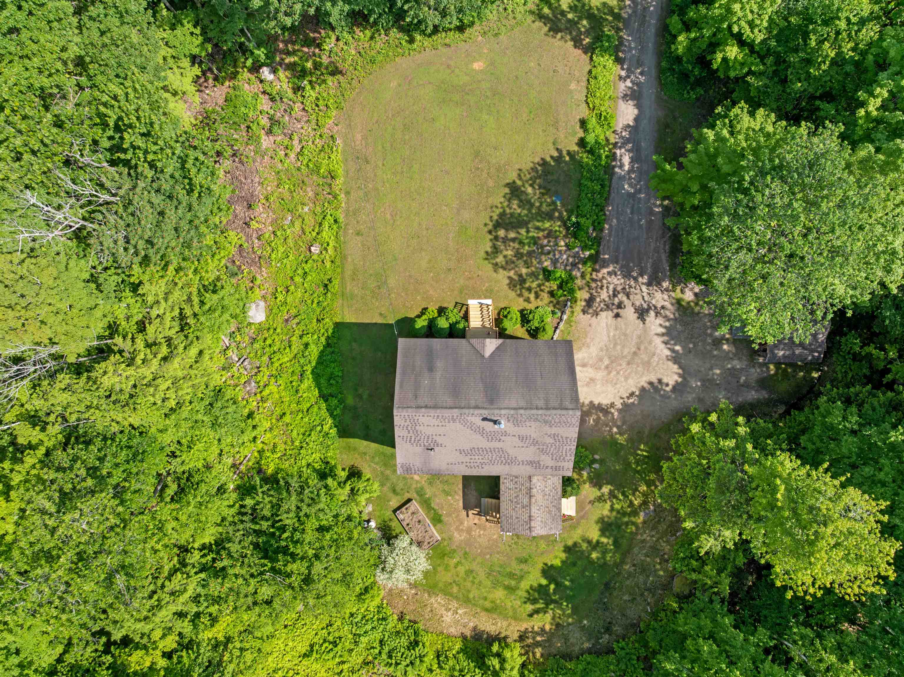 202 Cherry Valley Road Alton, NH 03810 - Photo 37 of 40 Gallery Image 37