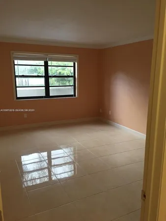 $2,180 | 9301 Southwest 92nd Avenue, Unit 210C, Miami, FL 33176