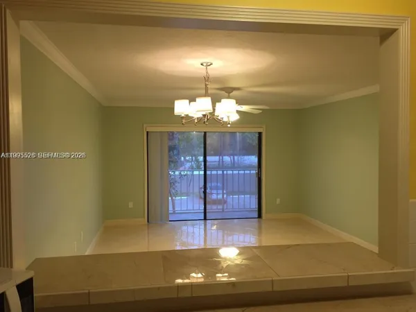 $2,180 | 9301 Southwest 92nd Avenue, Unit 210C, Miami, FL 33176