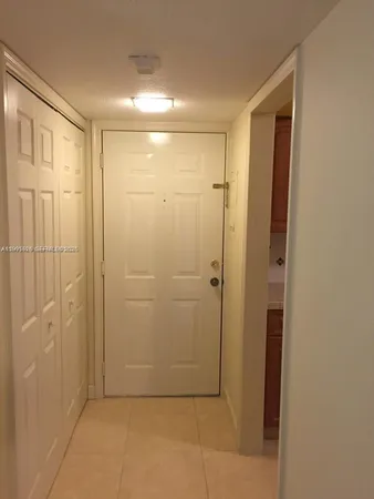 $2,180 | 9301 Southwest 92nd Avenue, Unit 210C, Miami, FL 33176