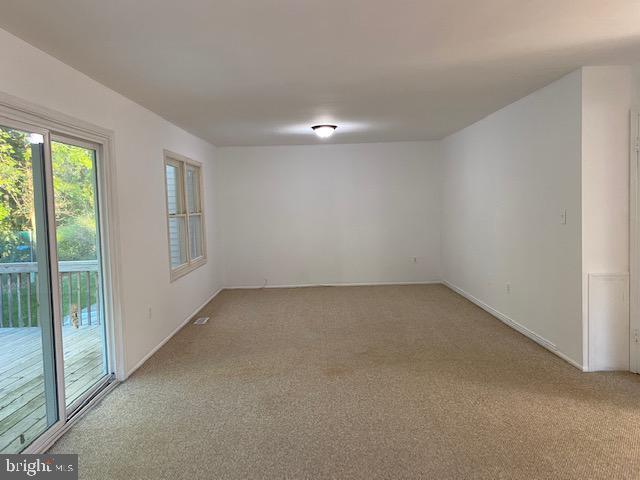 15116 Laurel Oaks Lane, Unit 4 Laurel, MD 20707 - Photo 5 of 14 Living room