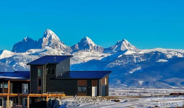 $1,575,000 | 8460 Fawn Ridge Lane, Tetonia, ID 83452