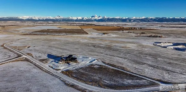 $1,575,000 | 8460 Fawn Ridge Lane, Tetonia, ID 83452