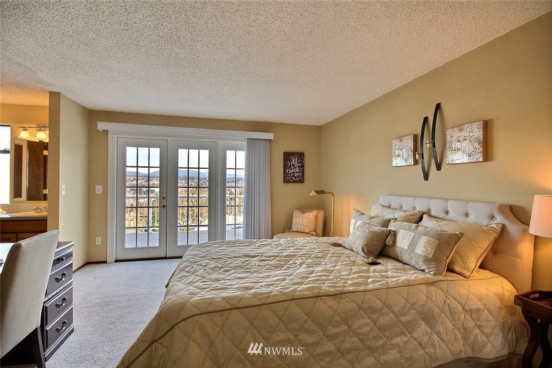 464 Seneca Avenue Northwest Renton, WA 98057 - Photo 14 of 25 Gallery Image 14