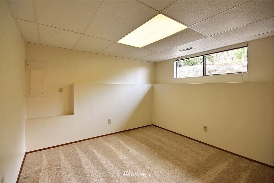 464 Seneca Avenue Northwest Renton, WA 98057 - Photo 23 of 25 Gallery Image 23