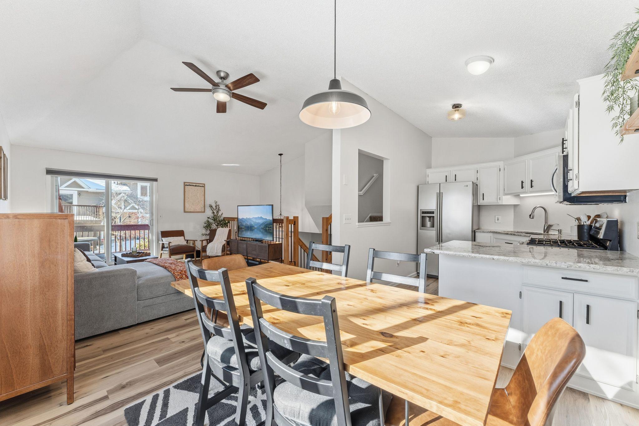 14204 Towers Lane Eden Prairie, MN 55347 - Photo 5 of 30