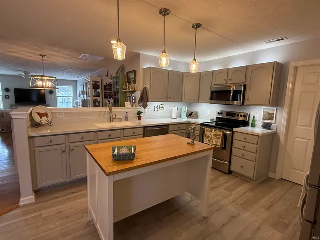 $360,000 | 227 South Cave Creek Drive, Bloomington, IN 47403