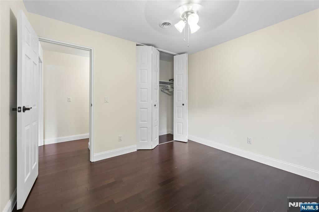 364 West Ridgewood Avenue, Unit 3 Ridgewood, NJ 07450 - Photo 21 of 29