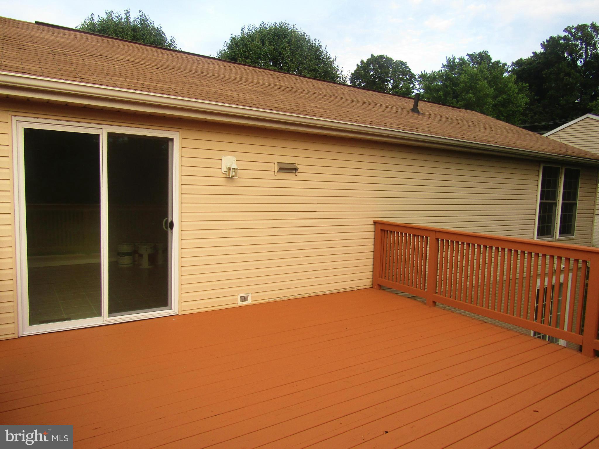 106 Sycamore Road Mount Airy, MD 21771 - Photo 14 of 16 Exterior (Rear)