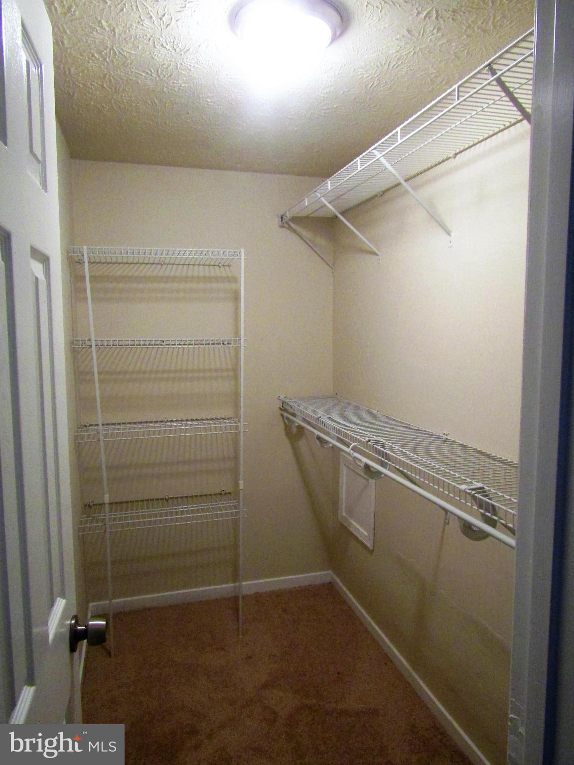 106 Sycamore Road Mount Airy, MD 21771 - Photo 7 of 16 Interior (General)