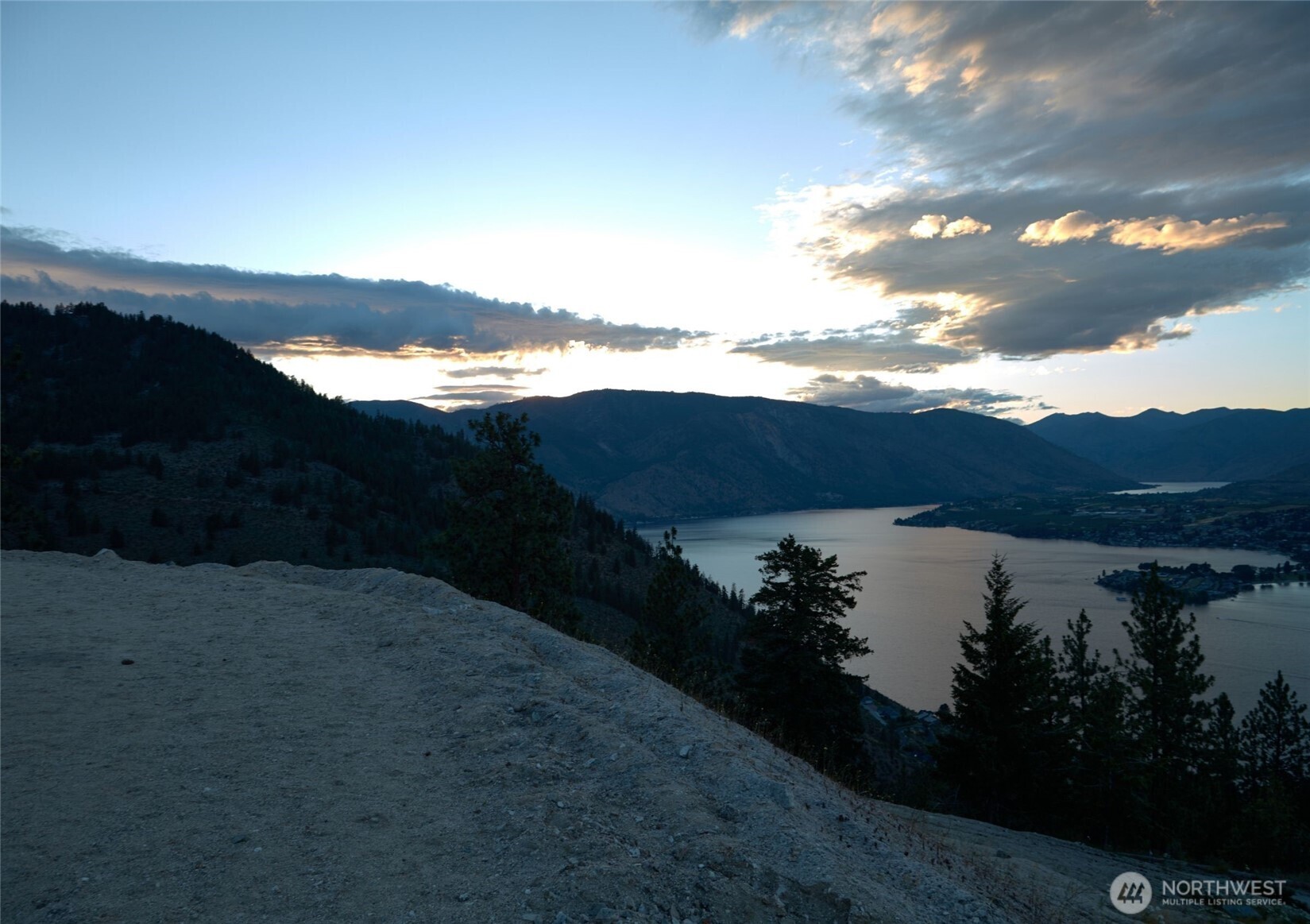 0 South Lakeshore Road, Unit 1 Chelan, WA 98816 - Photo 6 of 11