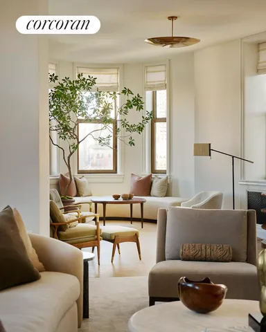 a black and white photo of a painting