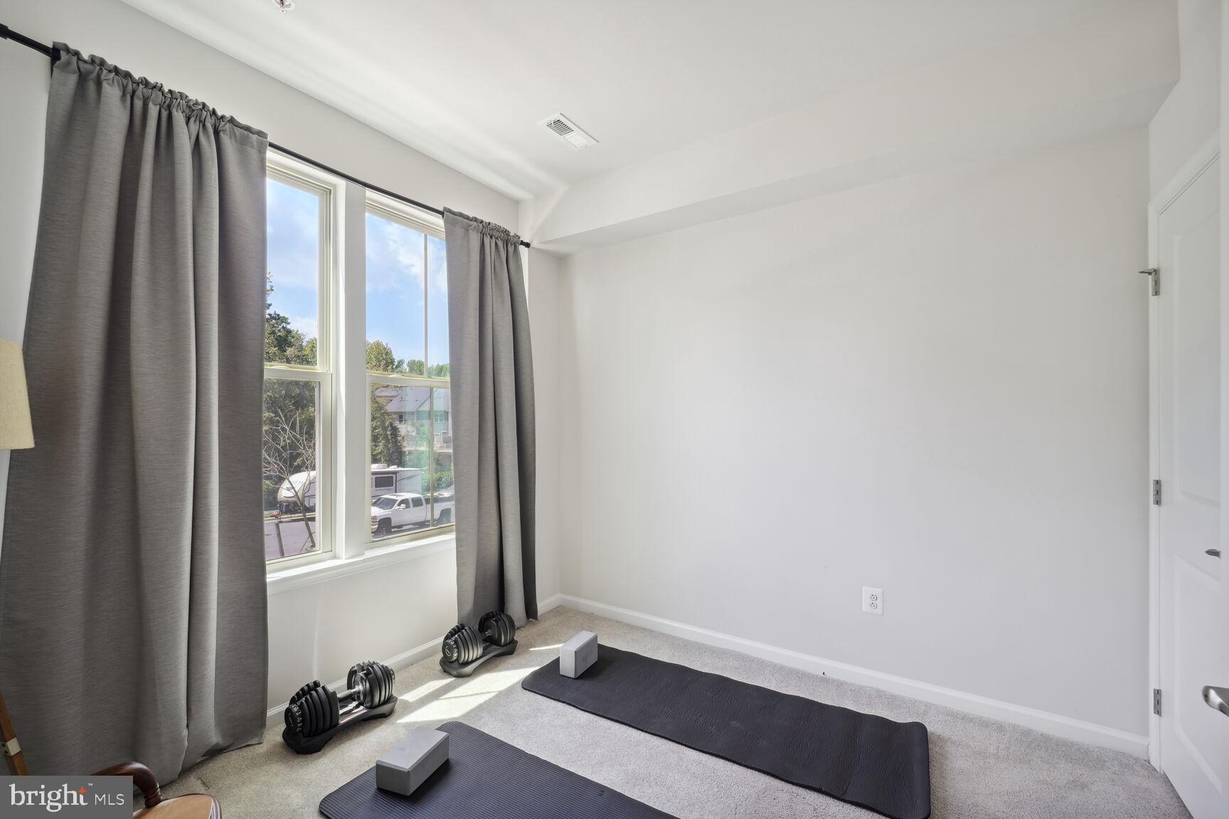 3019 Bretons Ridge Way Hanover, MD 21076 - Photo 4 of 16