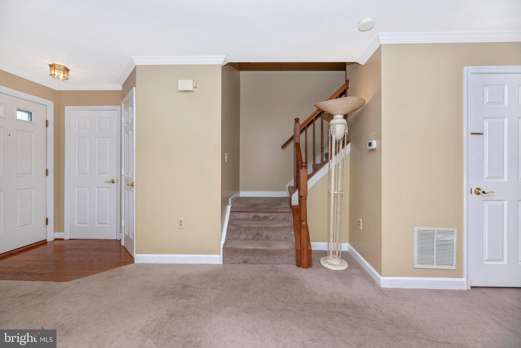 6103 Baldridge Circle Frederick, MD 21701 - Photo 22 of 61 Stairs