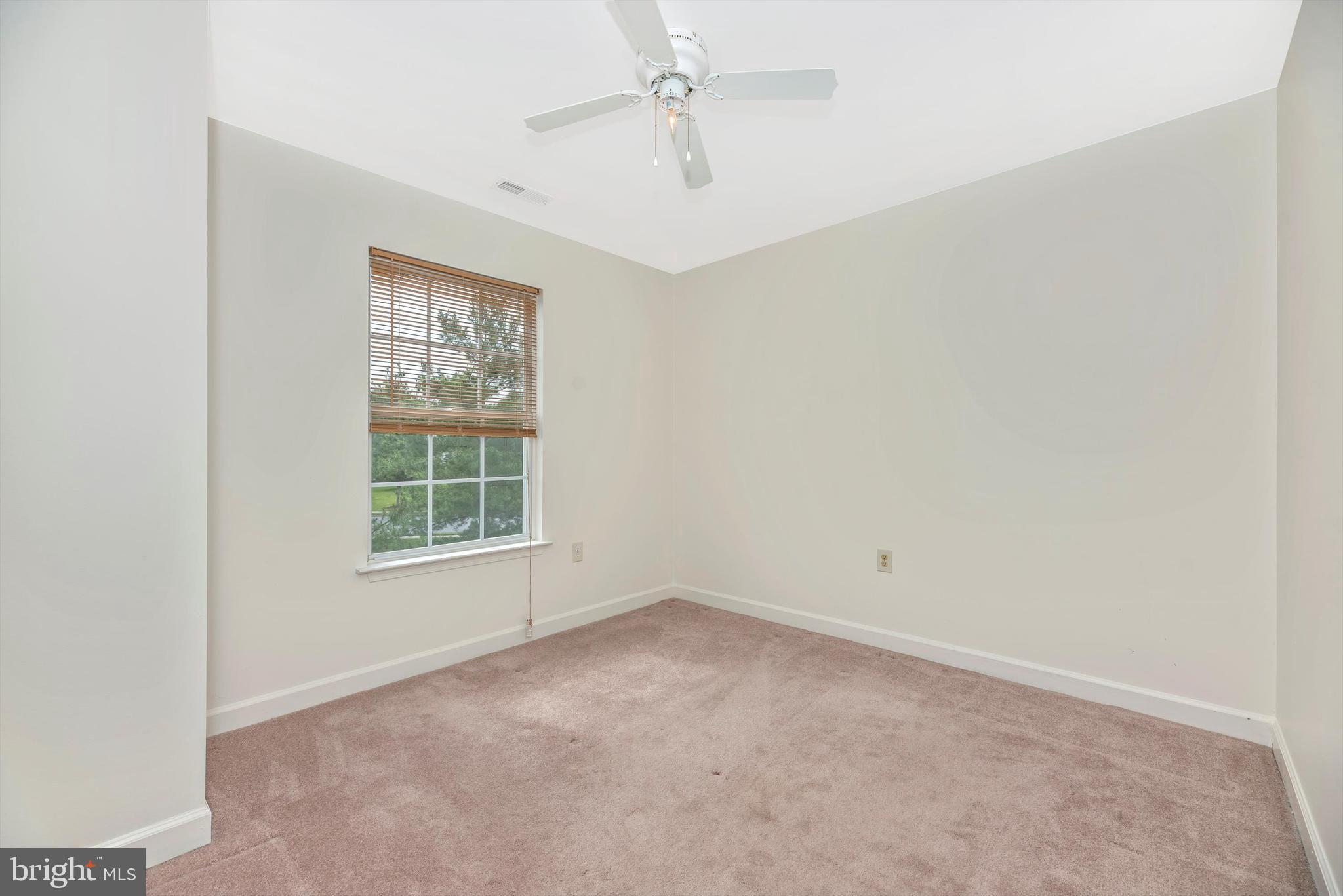 6103 Baldridge Circle Frederick, MD 21701 - Photo 30 of 61 Bedroom 2