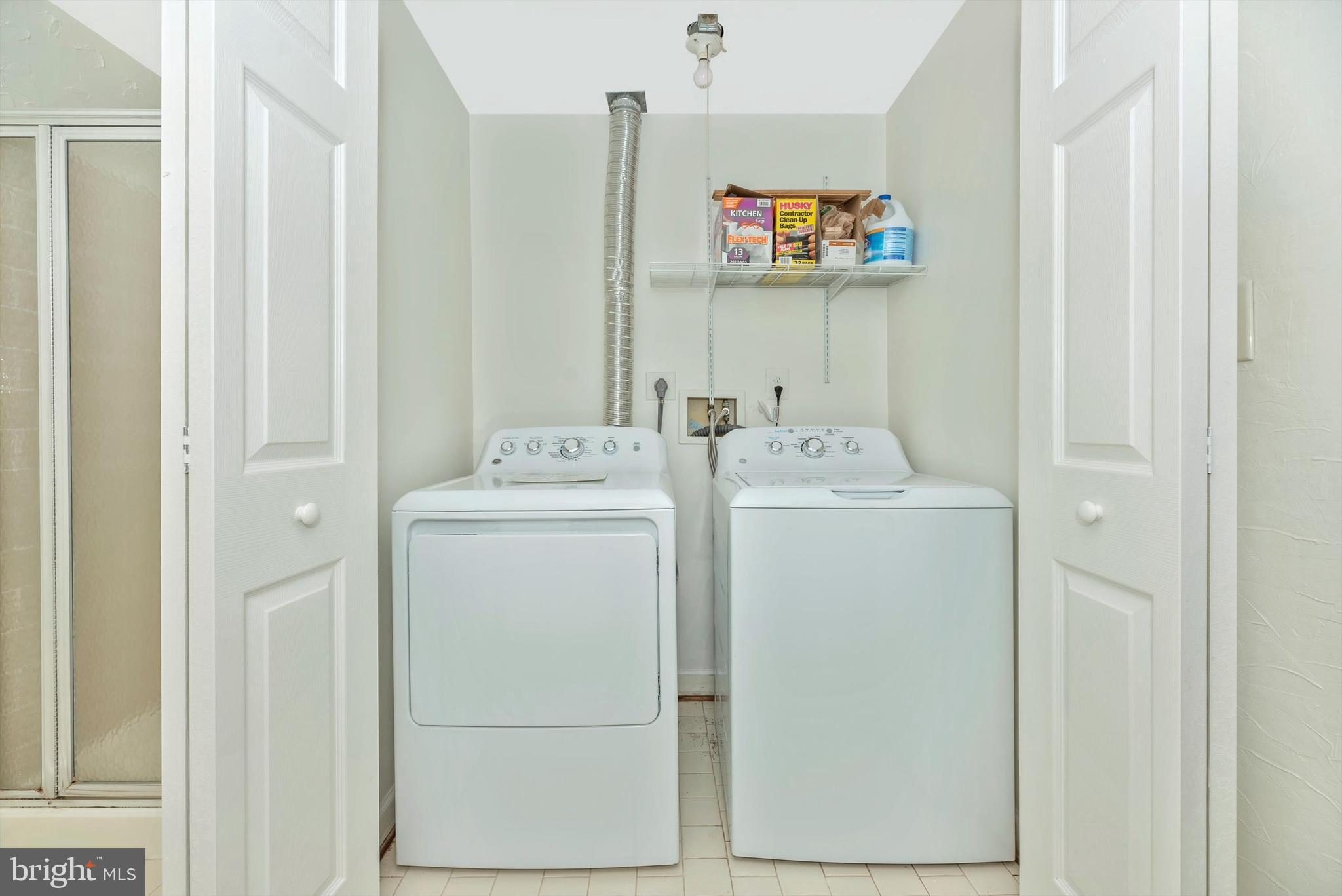 6103 Baldridge Circle Frederick, MD 21701 - Photo 40 of 61 Laundry closet