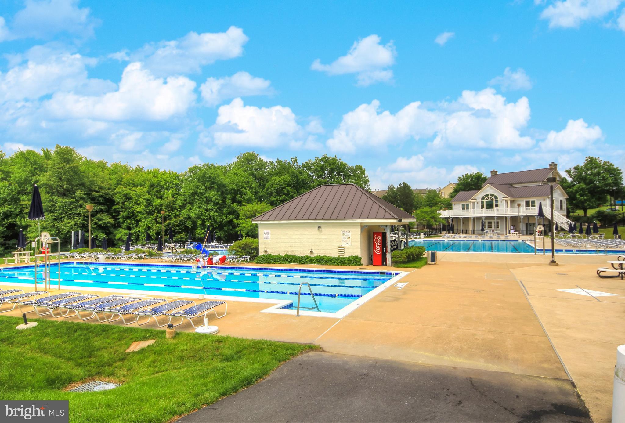 6103 Baldridge Circle Frederick, MD 21701 - Photo 53 of 61 Pool