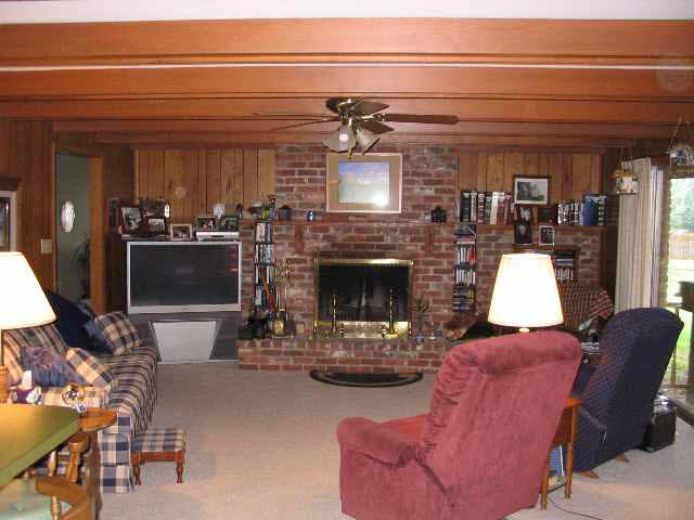 1601 North Hackberry Road Muncie, IN 47304 - Photo 3 of 9 Gallery Image 3