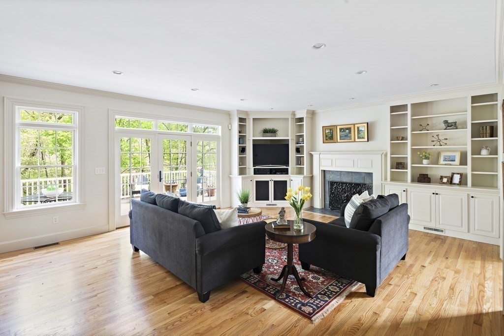 11 Cox Road Winchester, MA 01890 - Photo 11 of 41