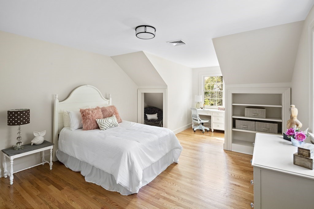 11 Cox Road Winchester, MA 01890 - Photo 27 of 41