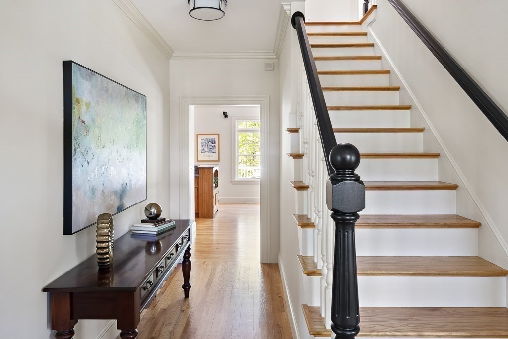 11 Cox Road Winchester, MA 01890 - Photo 7 of 41