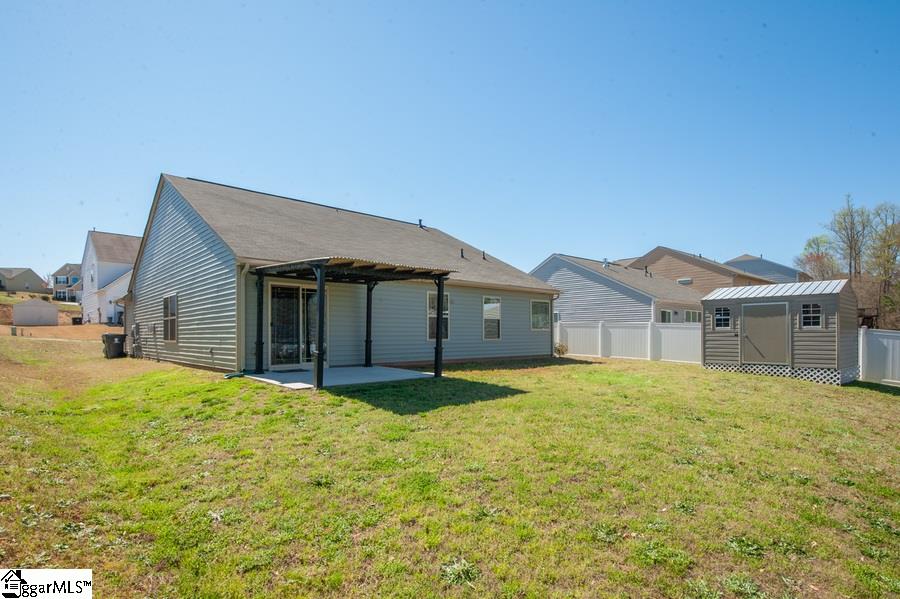 464 Riverdale Road Simpsonville, SC 29680 - Photo 17 of 22 Gallery Image 17