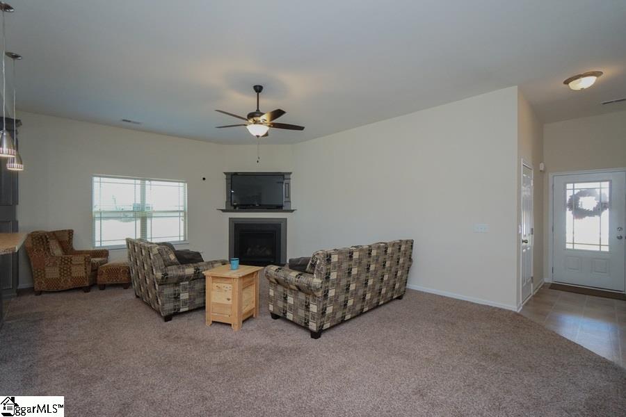464 Riverdale Road Simpsonville, SC 29680 - Photo 3 of 22 Gallery Image 3