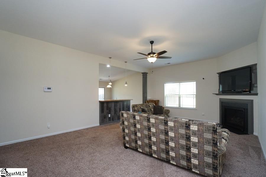 464 Riverdale Road Simpsonville, SC 29680 - Photo 4 of 22 Gallery Image 4
