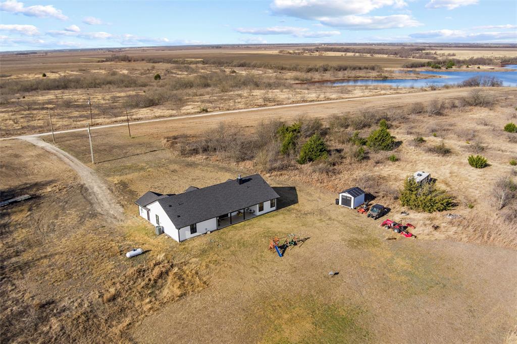 861 Richland Bnd Road Milford, TX 76670 - Photo 36 of 38 a view of a ocean view
