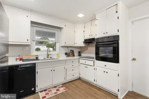 $430,000 | 12418 Kensington Lane, Bowie, MD 20715