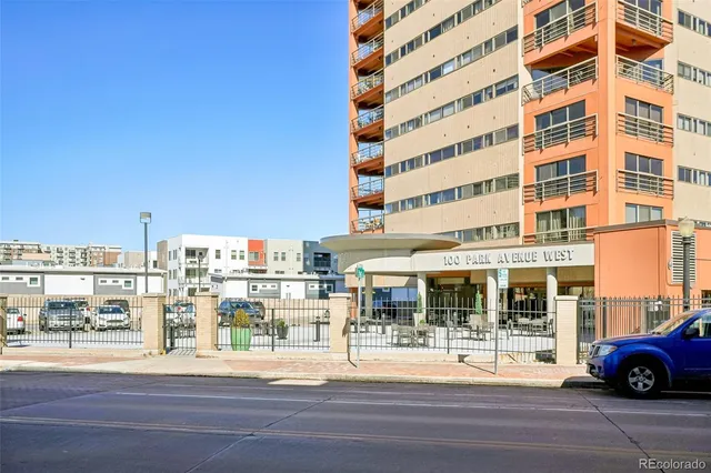 $195,000 | 100 Park Avenue West, Unit 304, Denver, CO 80205