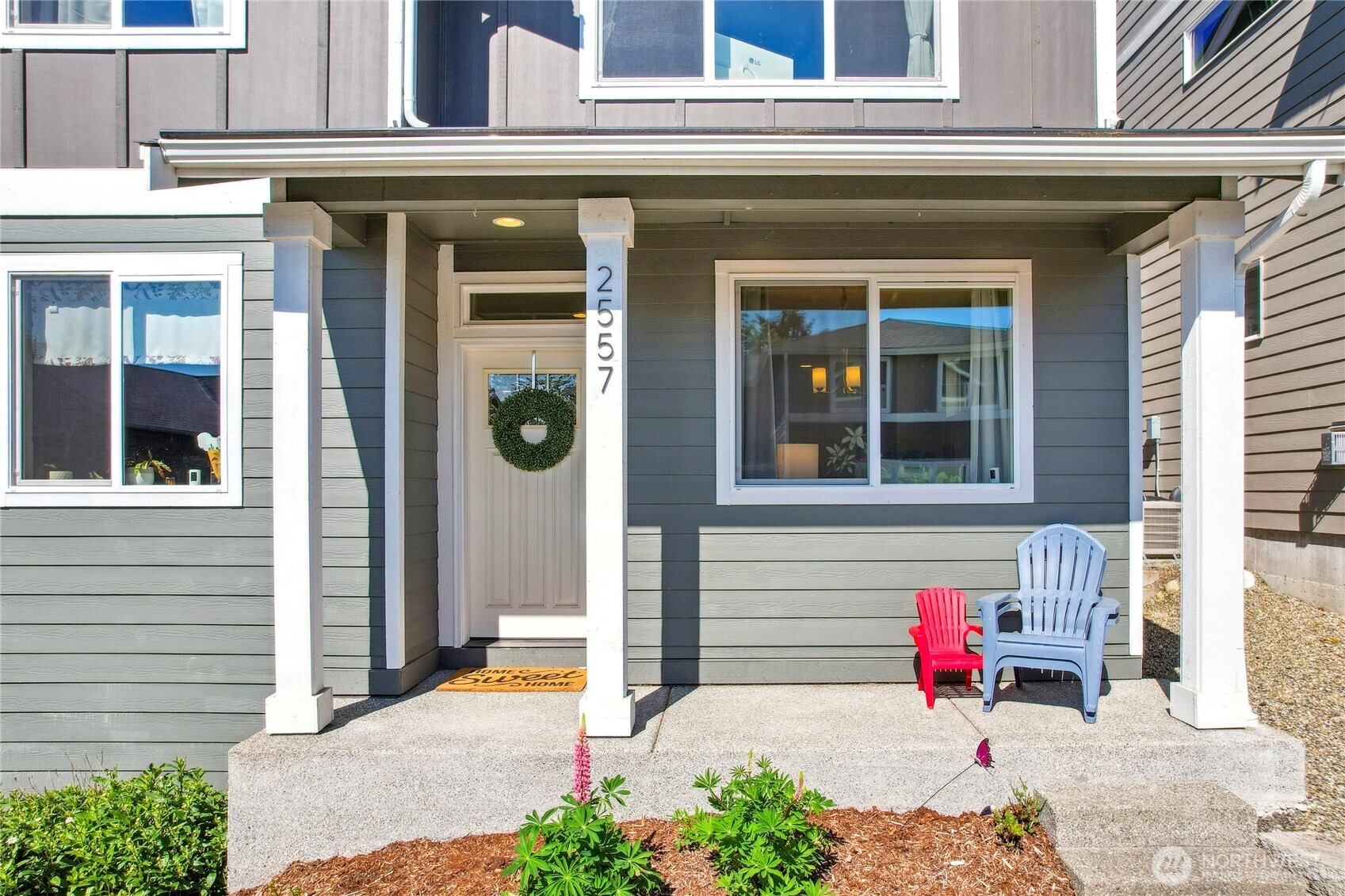 2557 Filbert Avenue Bremerton, WA 98310 - Photo 3 of 40 Gallery Image 3