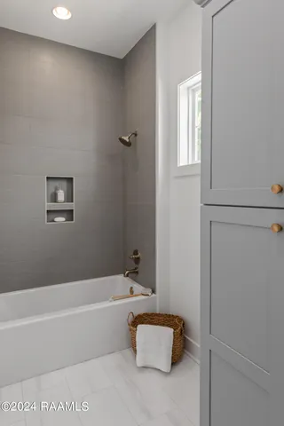 $1,725 | 120 Mayberry Grv Street, Youngsville, LA 70592