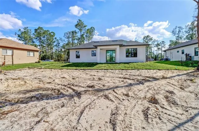 a view of open space with trees