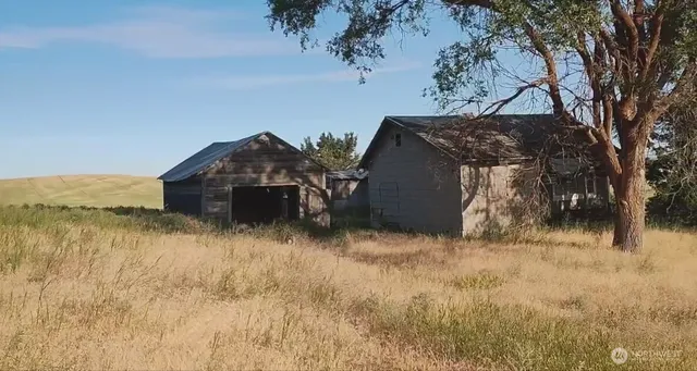 $59,950 | 39681 Bluestem Road East, Davenport, WA 99122