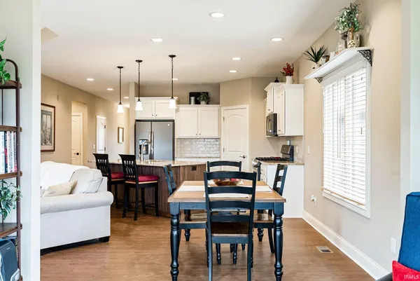 $399,900 | 1245 Bunting Drive, Fort Wayne, IN 46825