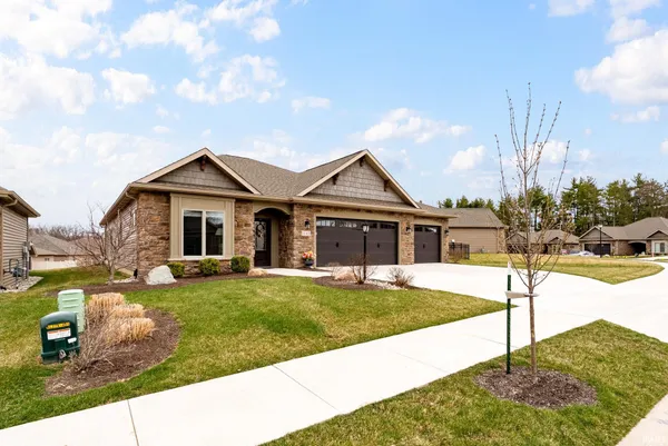 $399,900 | 1245 Bunting Drive, Fort Wayne, IN 46825
