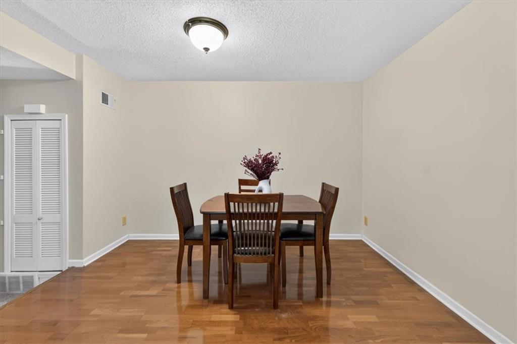 3608 Gillham Road, Unit 26 Kansas City, MO 64111 - Photo 25 of 45