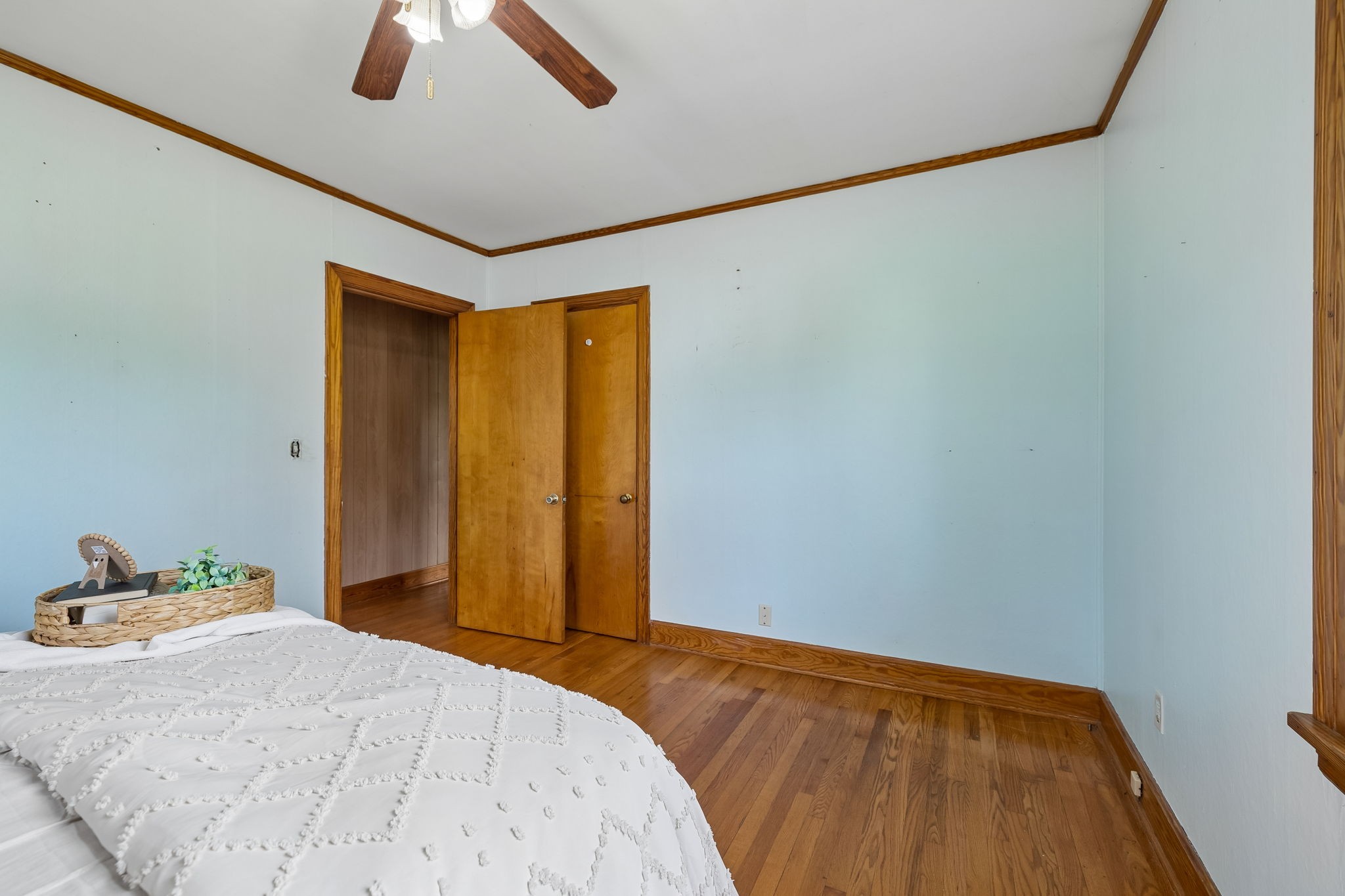 3026 Dilton Mankin Road Murfreesboro, TN 37127 - Photo 39 of 64 a bedroom with a bed and a ceiling fan
