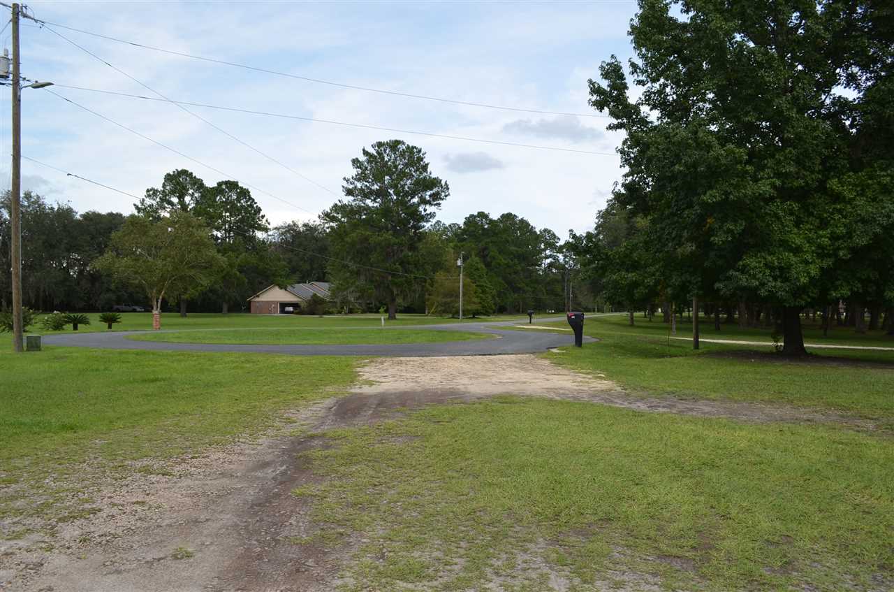 2445 Andrew Morgan Road Perry, FL 32347 - Photo 2 of 35