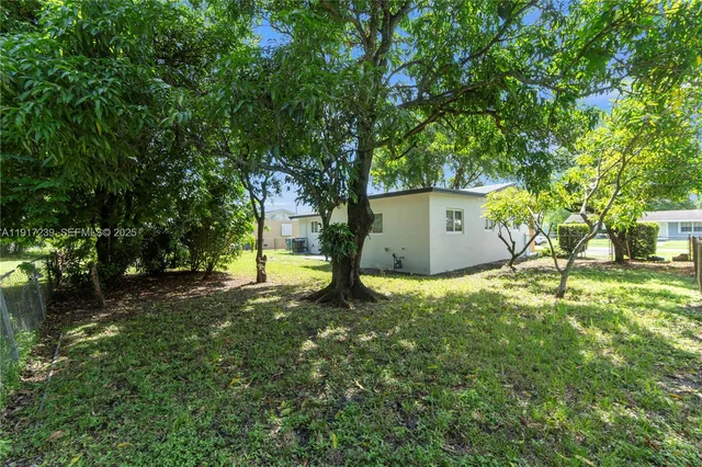 $524,000 | 2805 Northwest 210th Terrace, Miami Gardens, FL 33056
