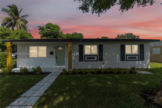 $524,000 | 2805 Northwest 210th Terrace, Miami Gardens, FL 33056