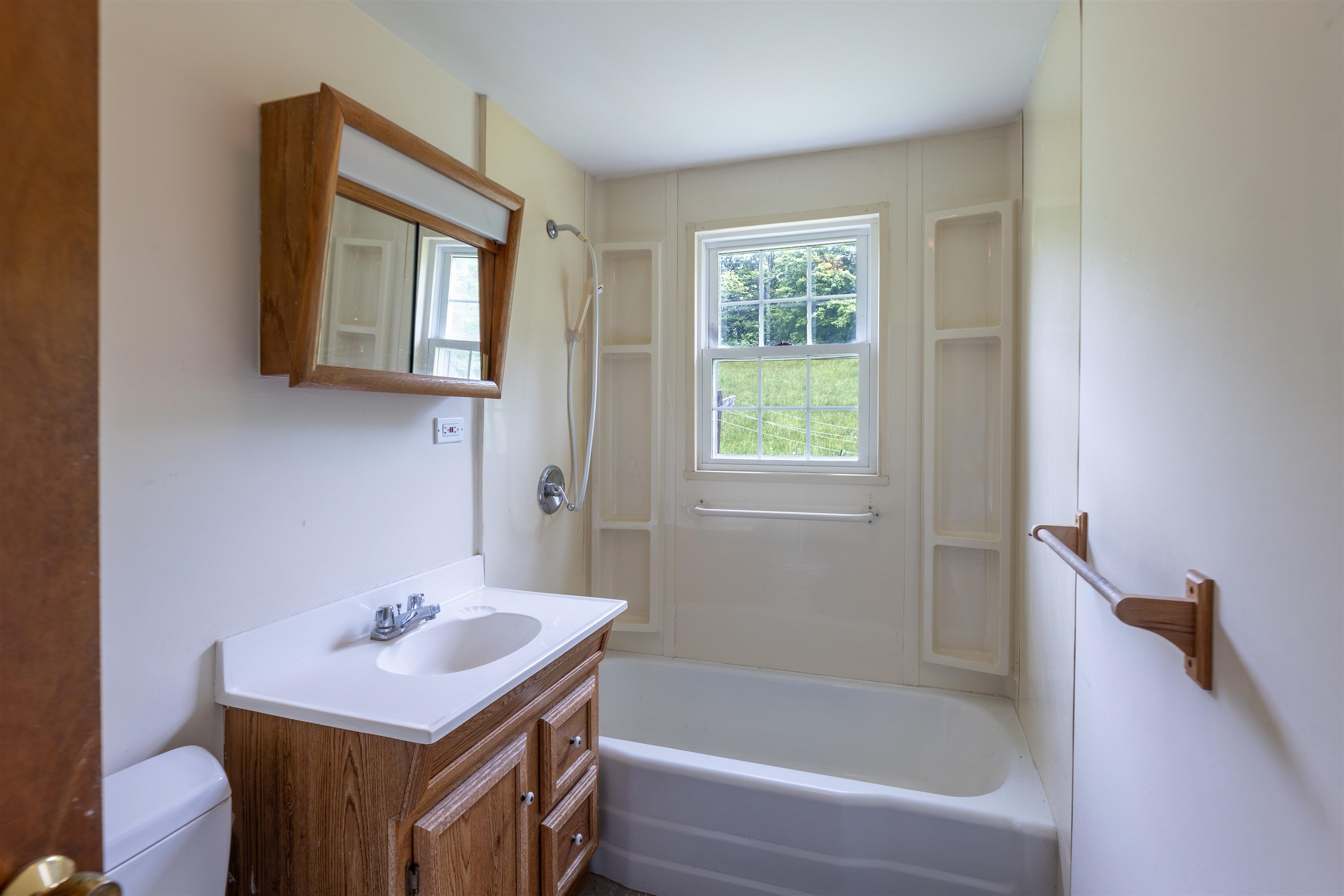 88 Van Dyke Road Strafford, VT 05072 - Photo 13 of 26